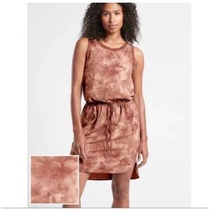 Athleta Rincon Dress Evian Rose Pink Hearth dress, Size Medium Petite